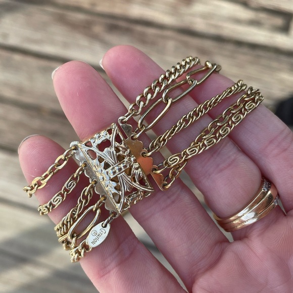 Vintage Gold layered locket necklace - Picture 3 of 11